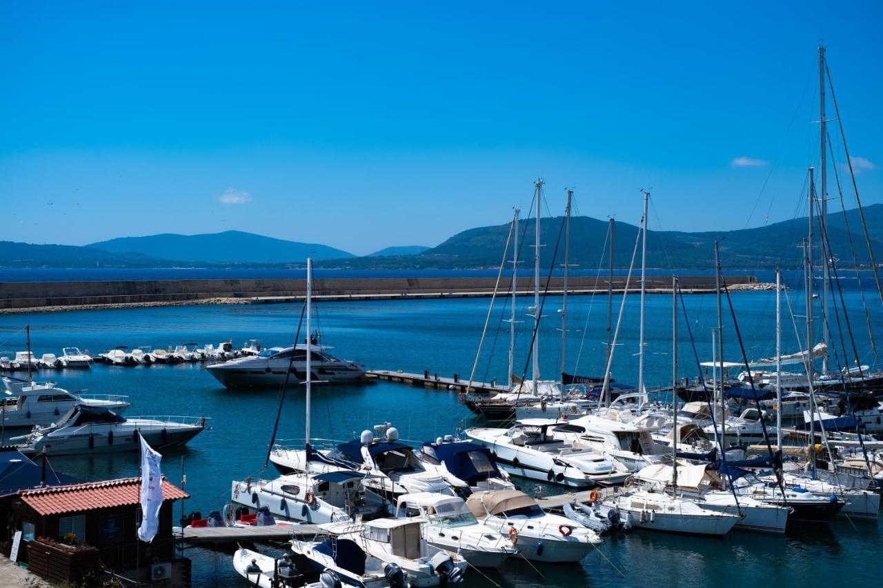 Alghero House Boat Ngoại thất bức ảnh