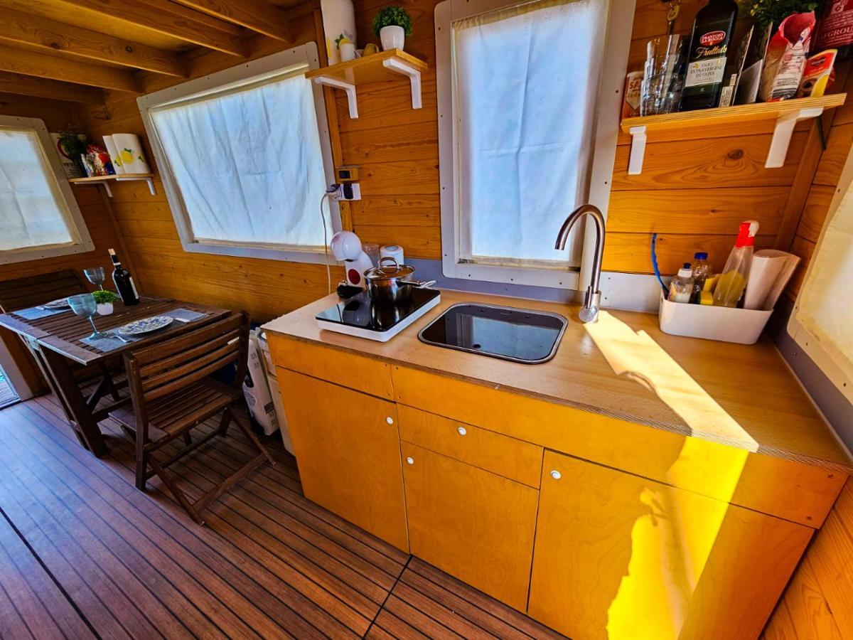 Alghero House Boat Ngoại thất bức ảnh